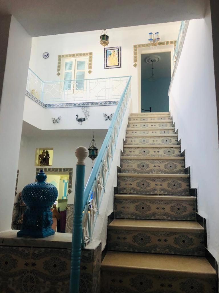 Sam House 2*